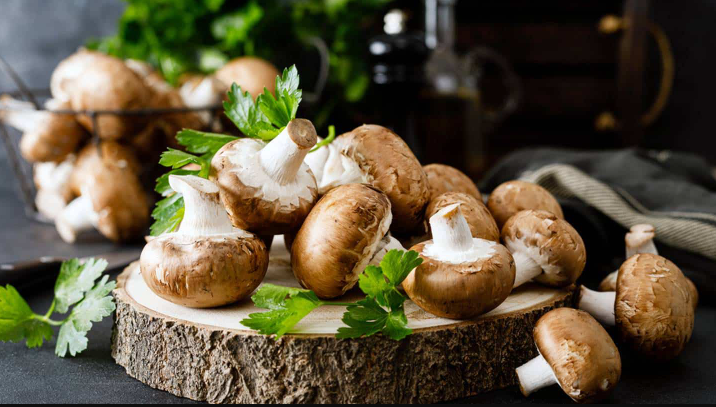 Immune-Boosting Foods for People with Lung Cancer