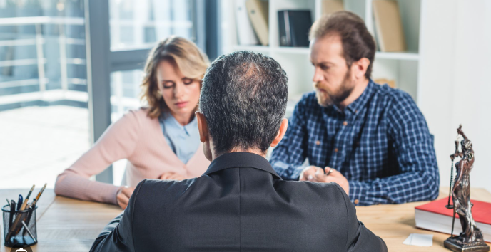Key Questions to Ask Your Divorce Lawyer